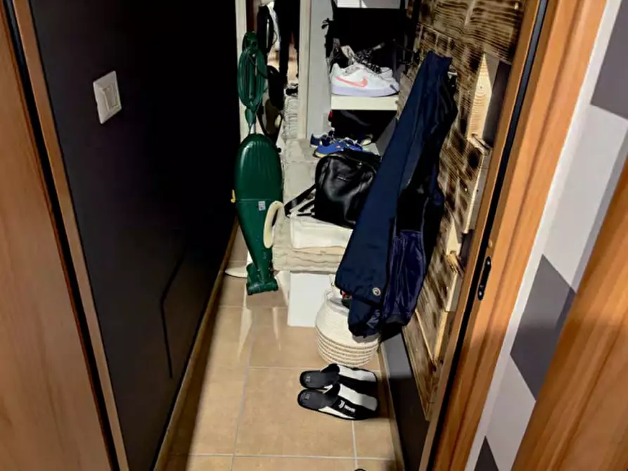 Immagine 10 di Appartamento in vendita  a Chieri