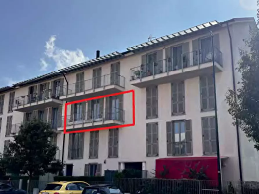 Immagine 2 di Appartamento in vendita  a Chieri