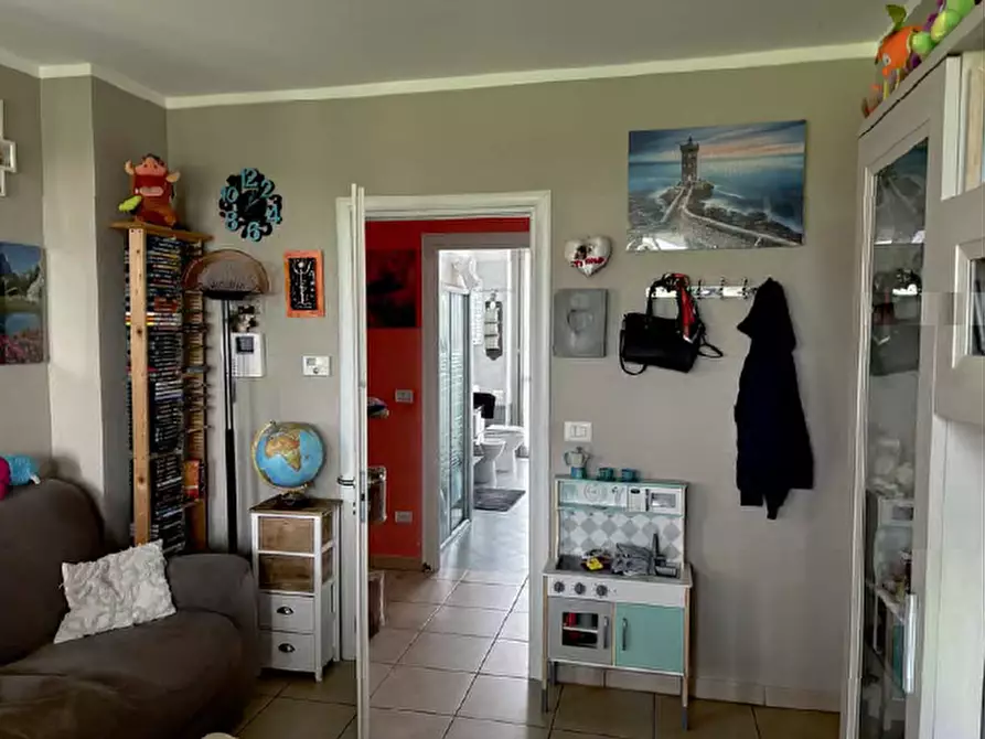 Immagine 3 di Appartamento in vendita  a Chieri