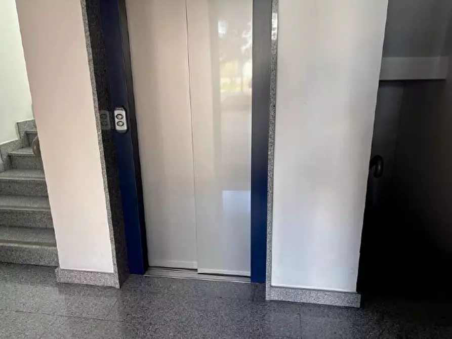 Immagine 2 di Appartamento in vendita  a Chieri