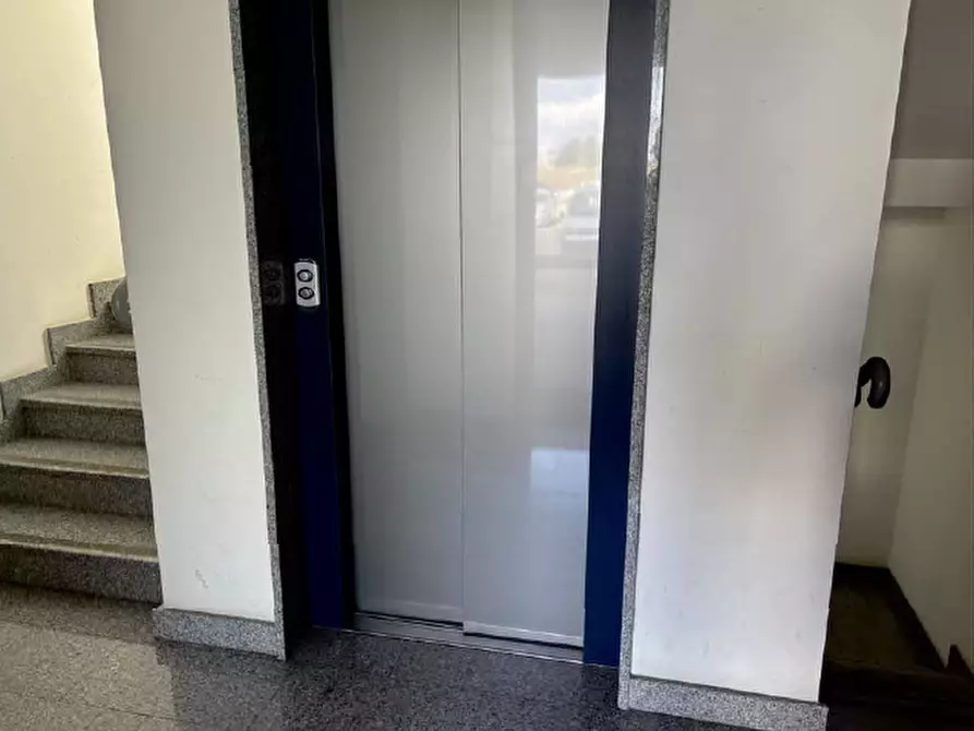 Immagine 3 di Appartamento in vendita  a Chieri