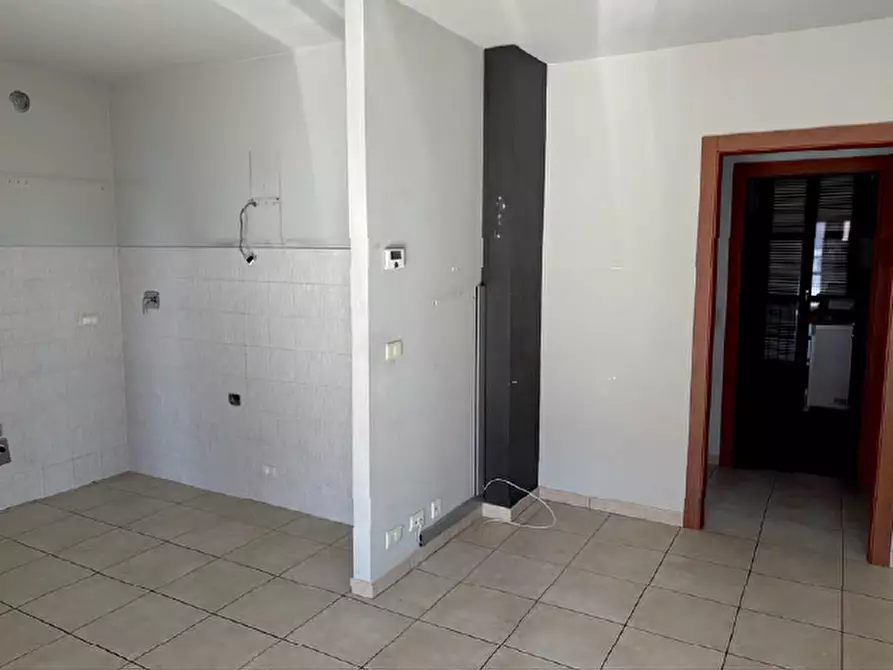 Immagine 5 di Appartamento in vendita  a Chieri