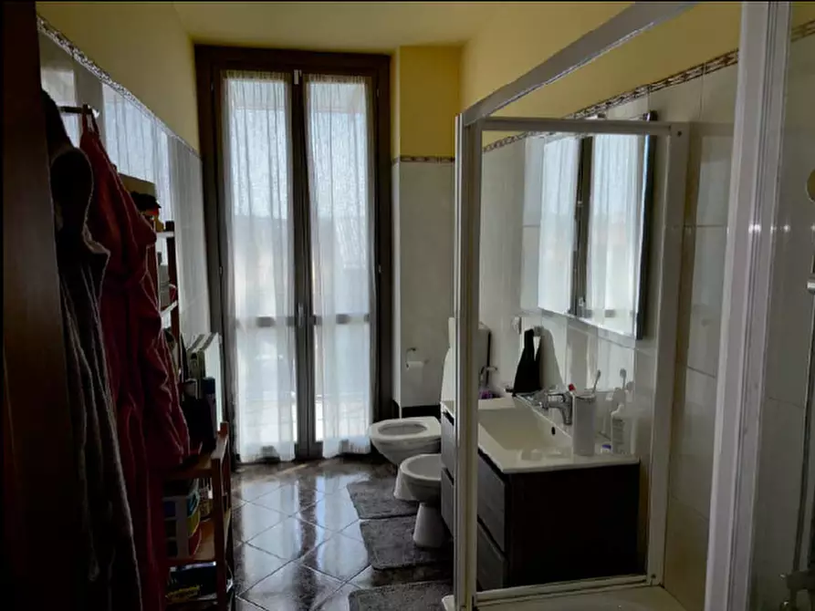 Immagine 9 di Appartamento in vendita  a Chieri