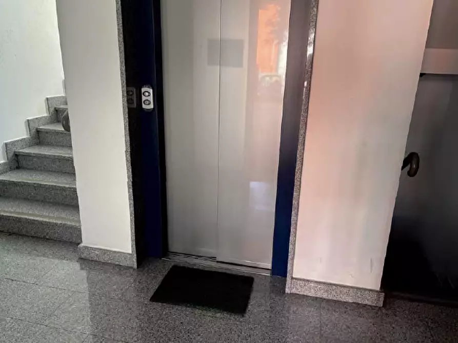 Immagine 3 di Appartamento in vendita  a Chieri