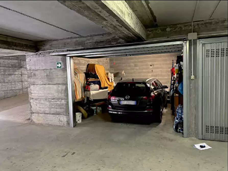 Immagine 12 di Appartamento in vendita  a Chieri