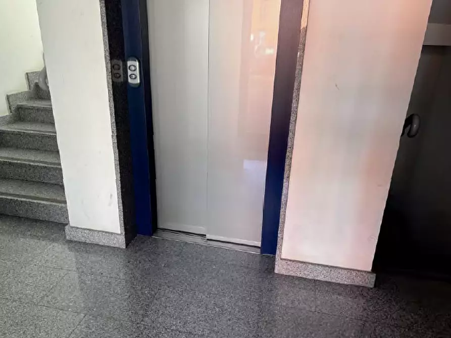 Immagine 3 di Appartamento in vendita  a Chieri