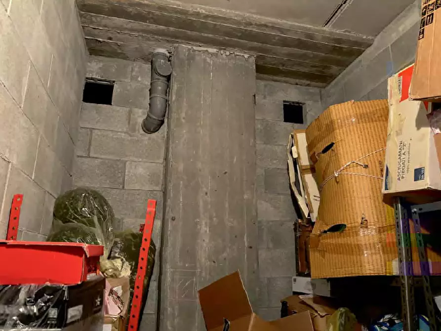 Immagine 11 di Appartamento in vendita  a Chieri