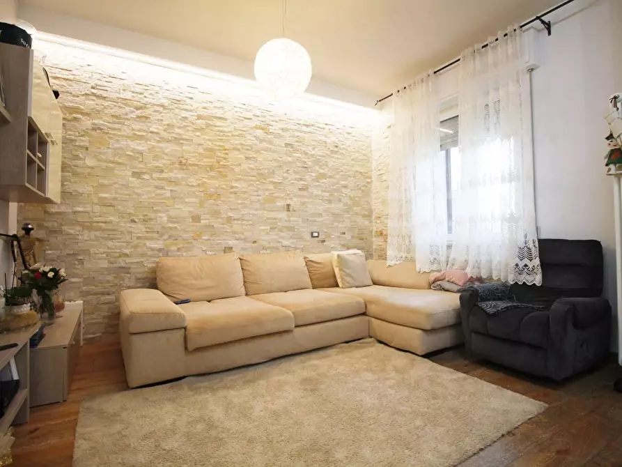 Immagine 4 di Appartamento in vendita  a Cerreto Guidi