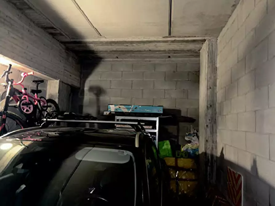 Immagine 11 di Appartamento in vendita  a Chieri