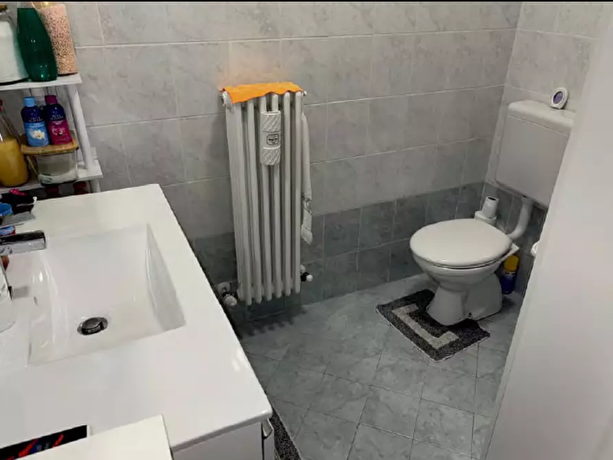 Immagine 9 di Appartamento in vendita  a Chieri