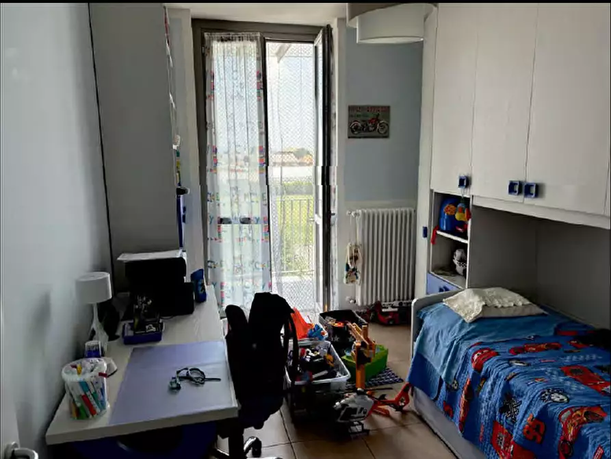 Immagine 11 di Appartamento in vendita  a Chieri