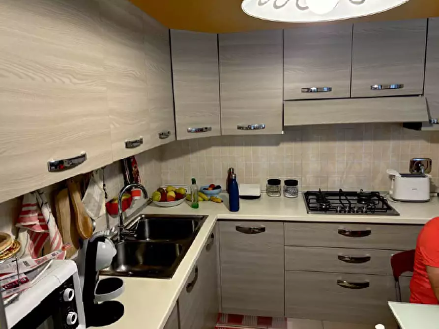 Immagine 4 di Appartamento in vendita  a Chieri