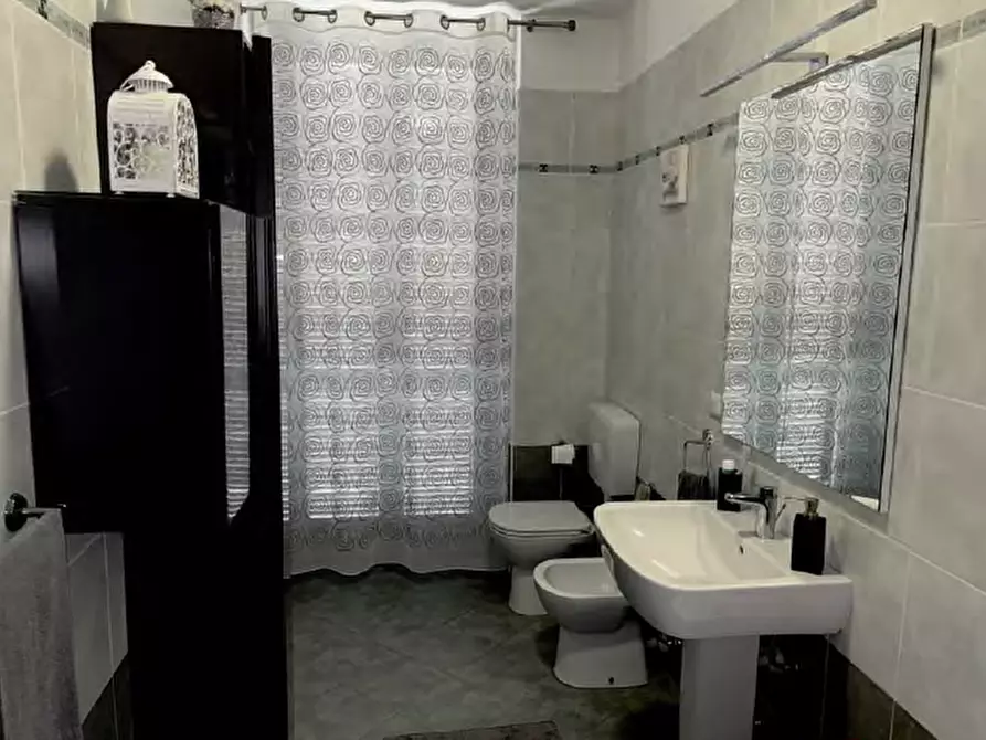 Immagine 11 di Appartamento in vendita  a Chieri