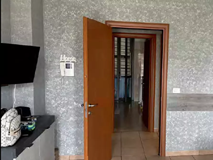 Immagine 4 di Appartamento in vendita  a Chieri