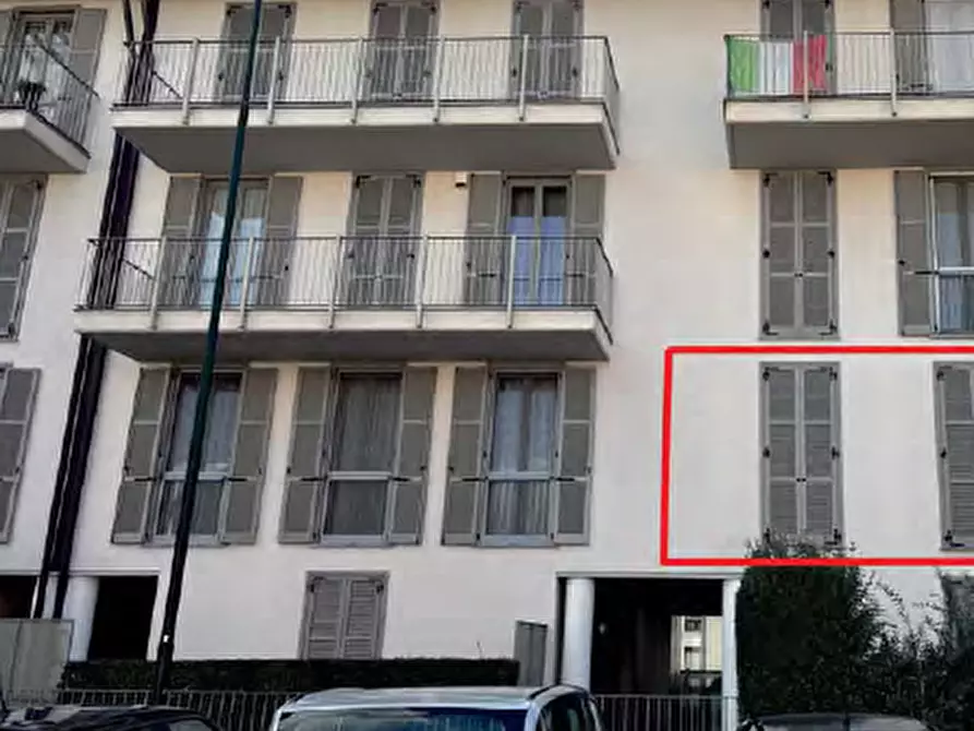 Immagine 2 di Appartamento in vendita  a Chieri