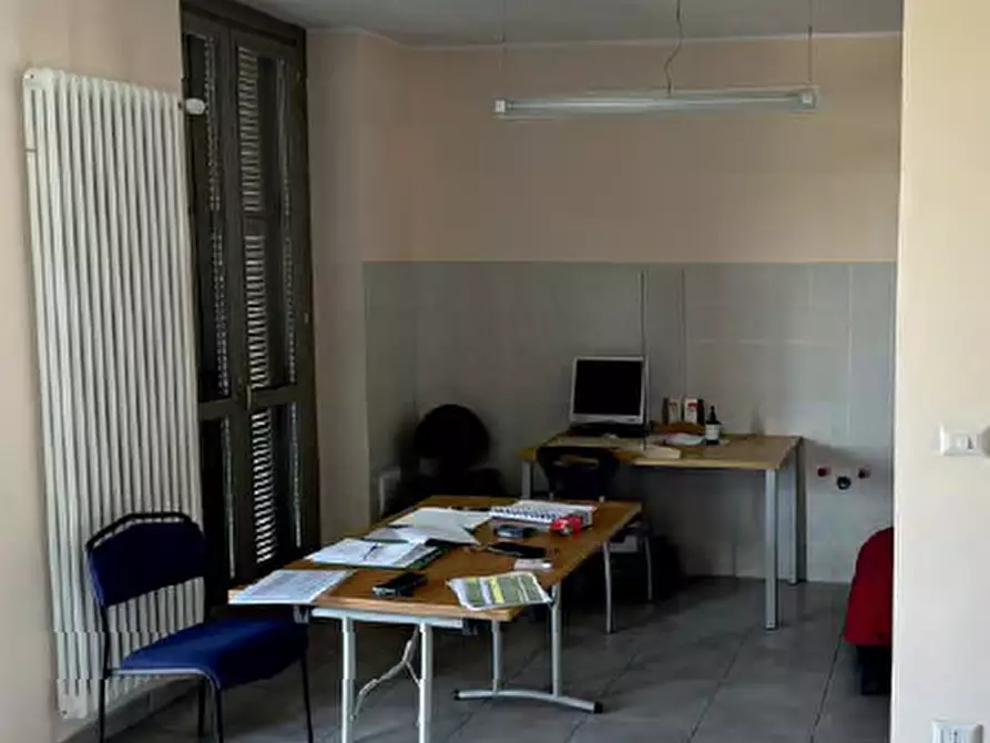 Immagine 4 di Appartamento in vendita  a Chieri