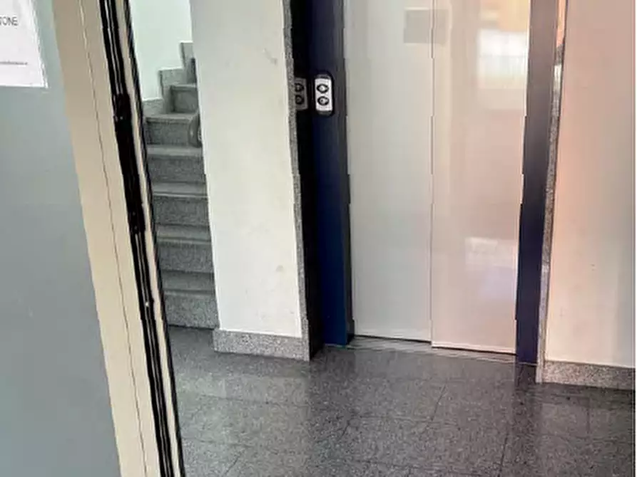 Immagine 3 di Appartamento in vendita  a Chieri