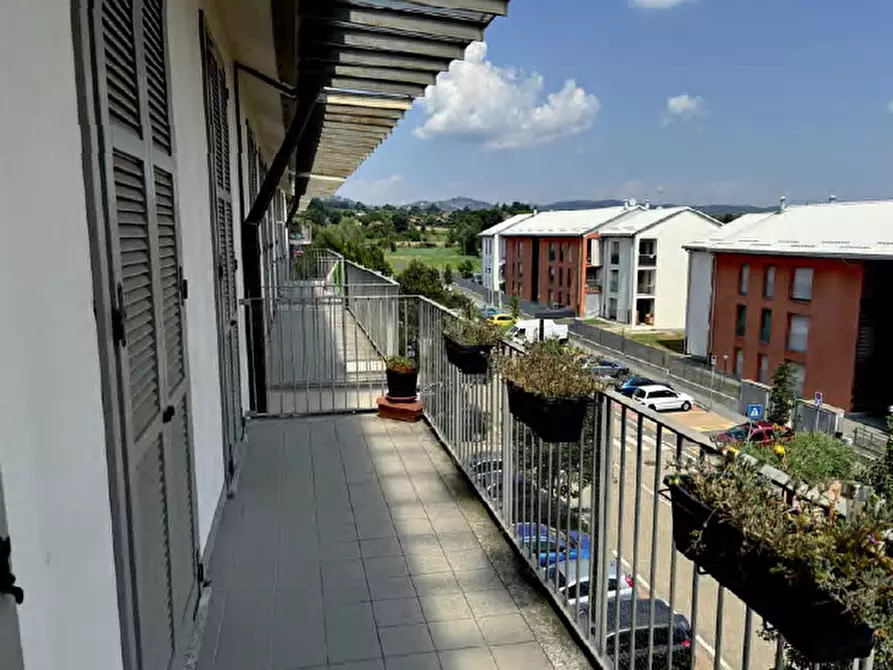 Immagine 6 di Appartamento in vendita  a Chieri