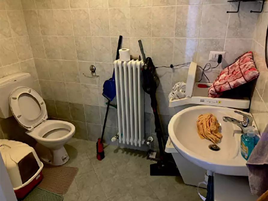 Immagine 10 di Appartamento in vendita  a Chieri