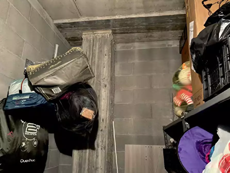 Immagine 11 di Appartamento in vendita  a Chieri