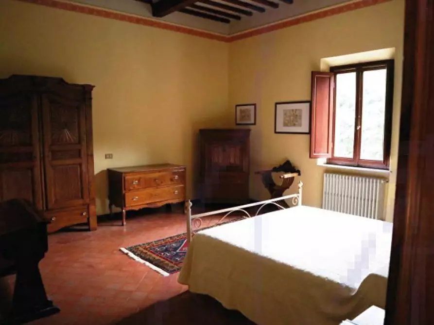 Immagine 8 di Palazzo in vendita  a Vinci