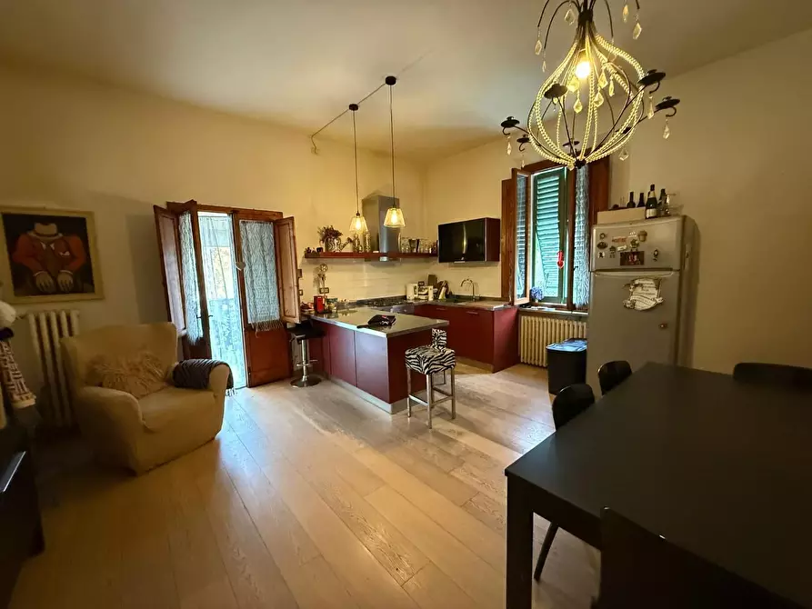 Immagine 1 di Casa bifamiliare in vendita  a Fucecchio