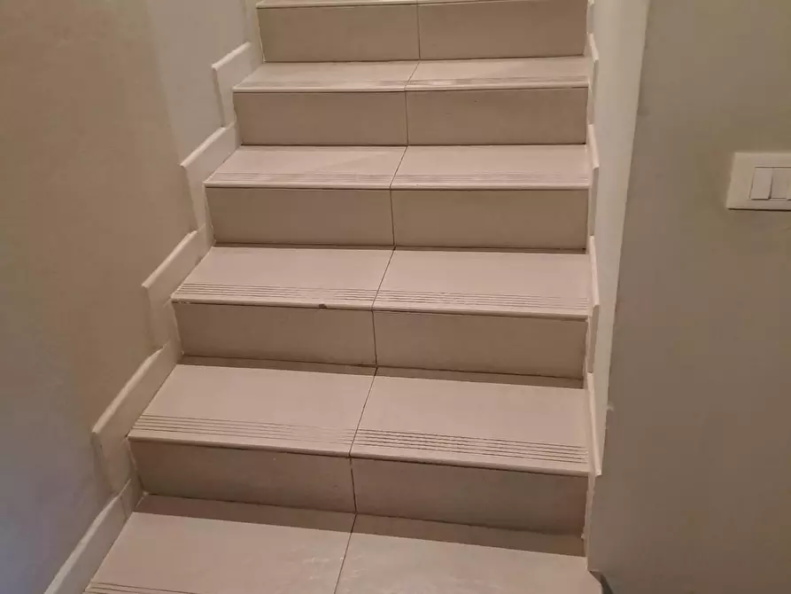 Immagine 13 di Casa bifamiliare in vendita  a Casciana Terme Lari