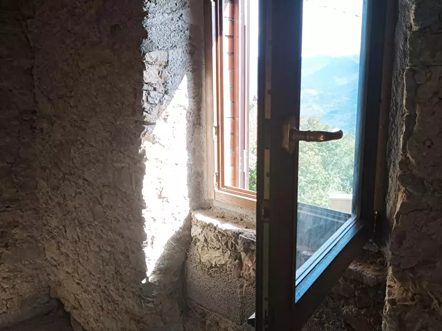 Immagine 18 di Terratetto in vendita  a Castelnuovo Di Garfagnana