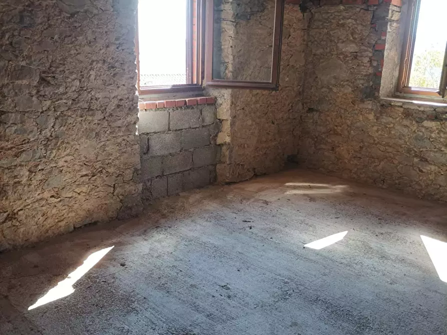 Immagine 11 di Terratetto in vendita  a Castelnuovo Di Garfagnana