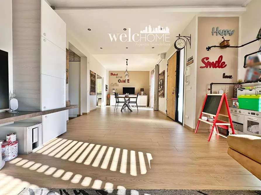 Immagine 44 di Villa in vendita  a Campi Bisenzio