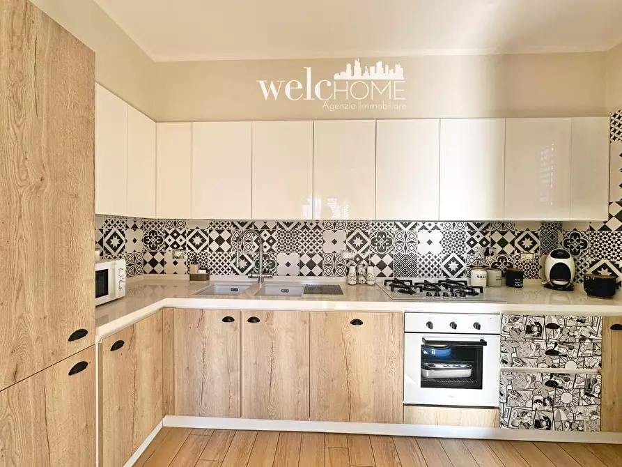 Immagine 11 di Villa in vendita  a Campi Bisenzio