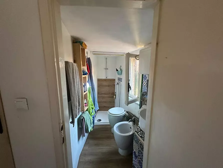 Immagine 15 di Appartamento in vendita  a Guardistallo