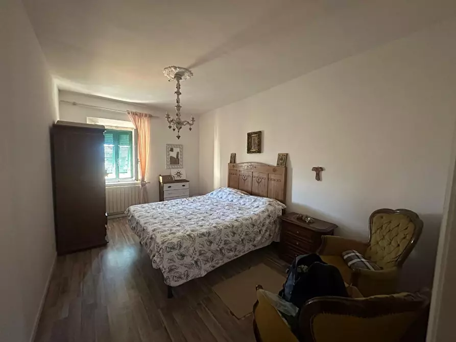 Immagine 12 di Appartamento in vendita  a Guardistallo