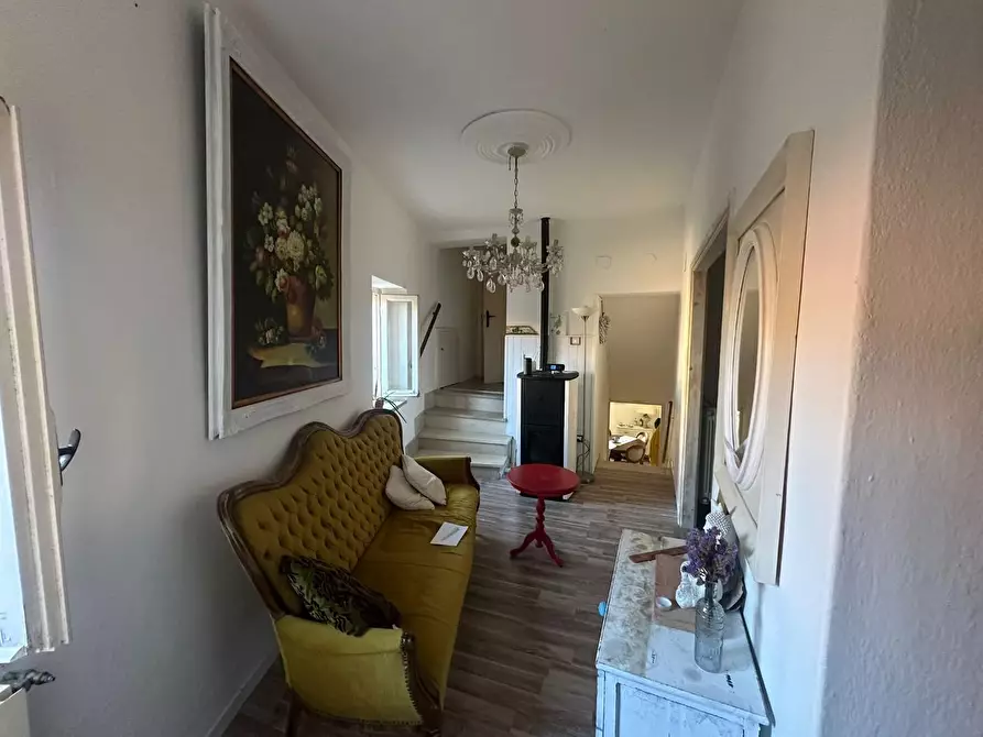 Immagine 9 di Appartamento in vendita  a Guardistallo