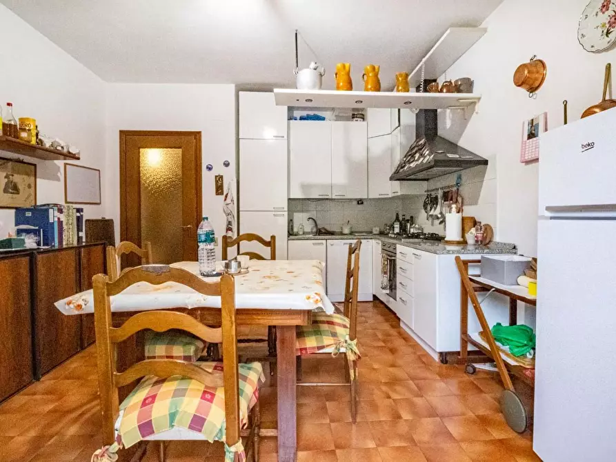 Immagine 5 di Appartamento in vendita  a Pisa