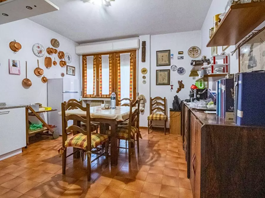 Immagine 2 di Appartamento in vendita  a Pisa