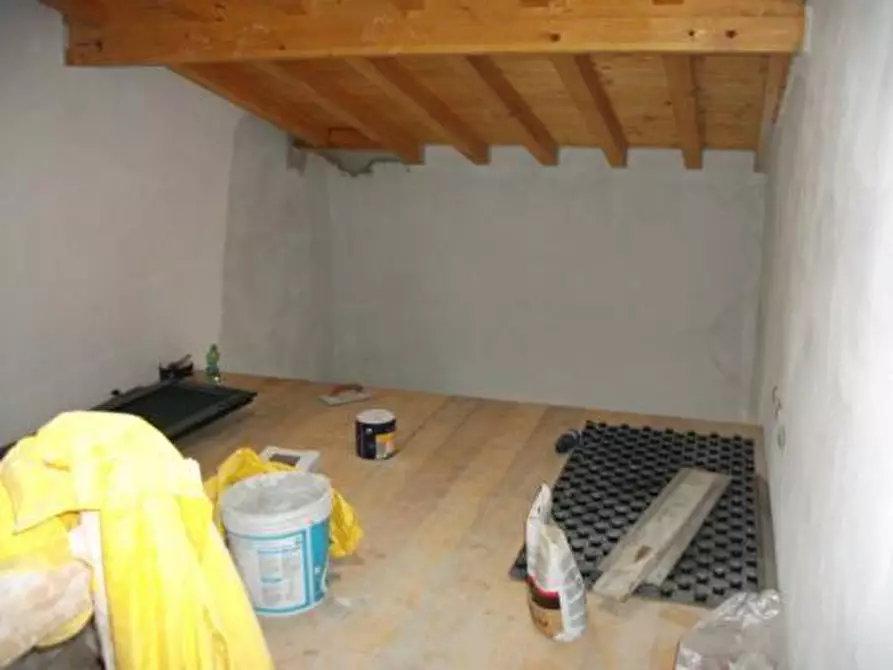 Immagine 4 di Casa semindipendente in vendita  a Carrara