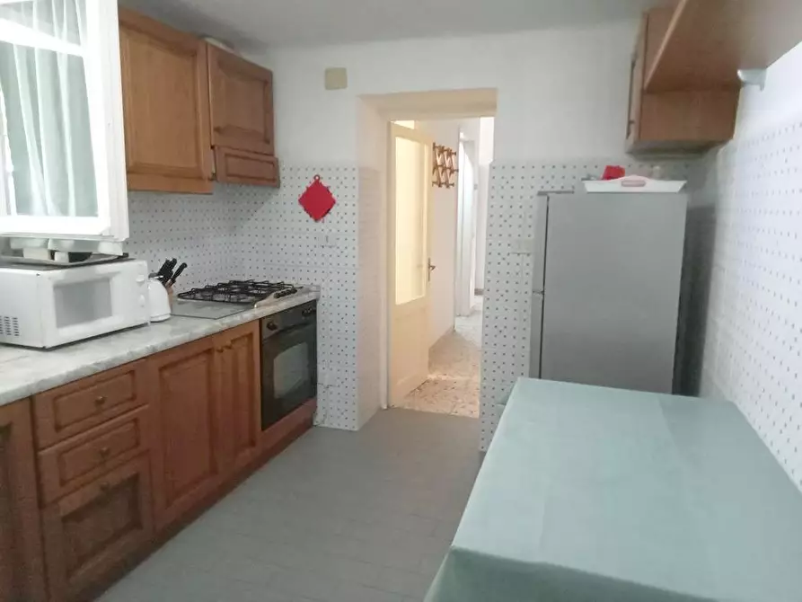 Immagine 8 di Casa bifamiliare in vendita  a Camaiore