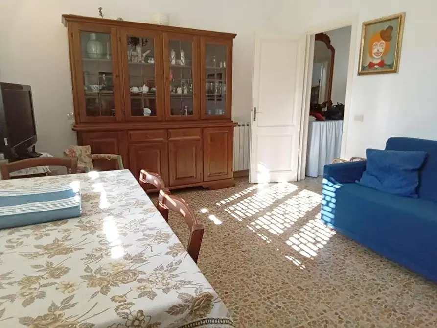 Immagine 4 di Casa bifamiliare in vendita  a Camaiore