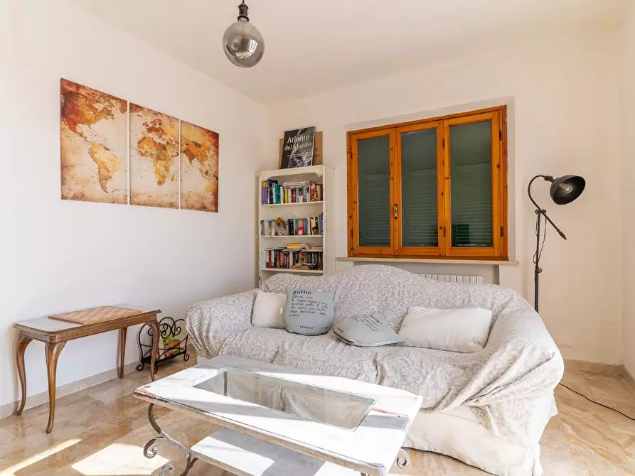 Immagine 23 di Appartamento in vendita  a Vinci