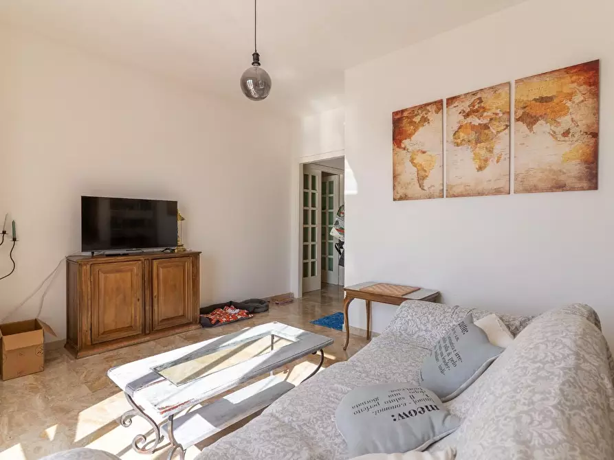 Immagine 25 di Appartamento in vendita  a Vinci