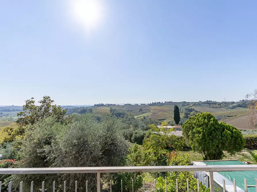 Immagine 6 di Appartamento in vendita  a Vinci