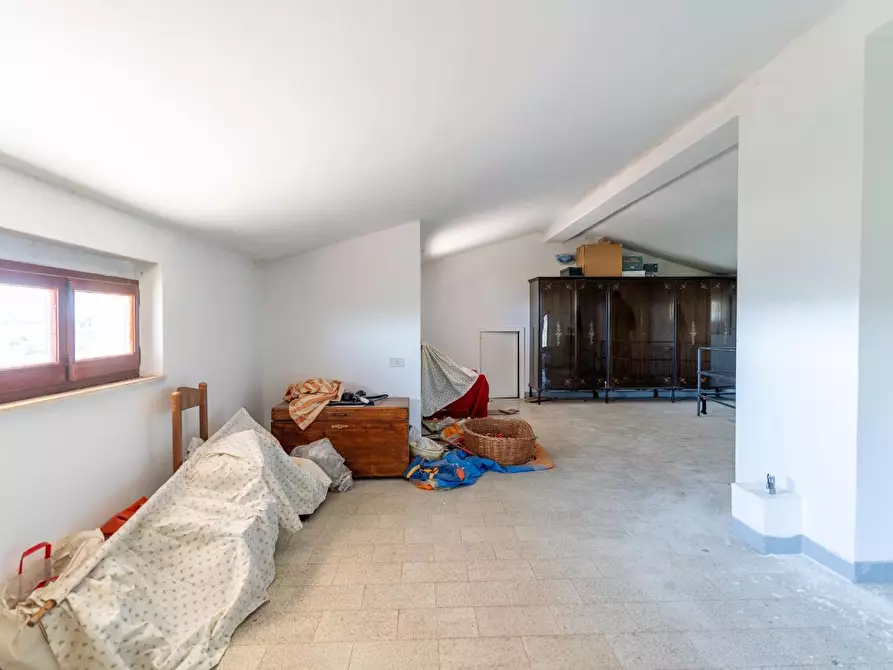 Immagine 43 di Appartamento in vendita  a Vinci