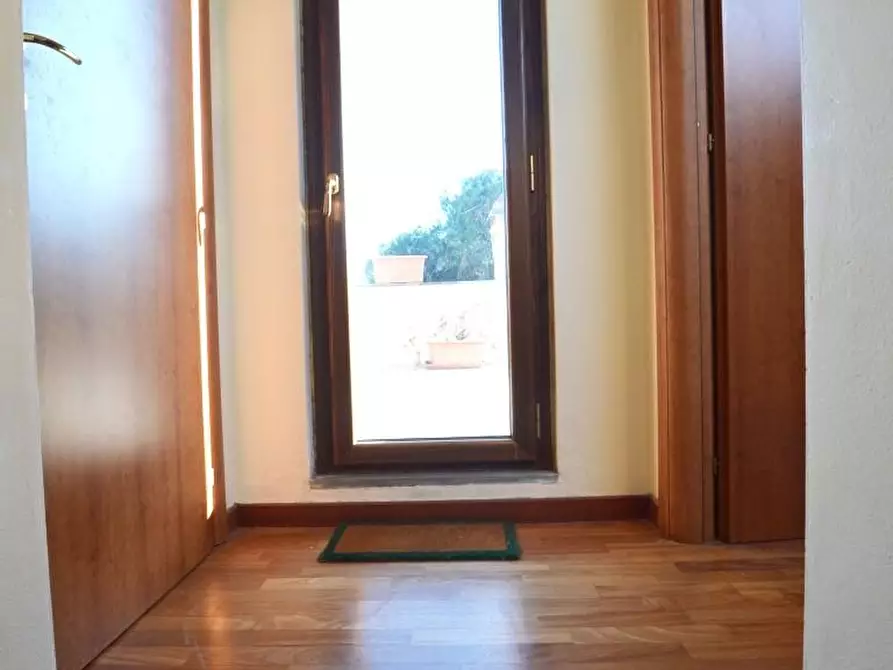 Immagine 16 di Appartamento in vendita  a Lucca