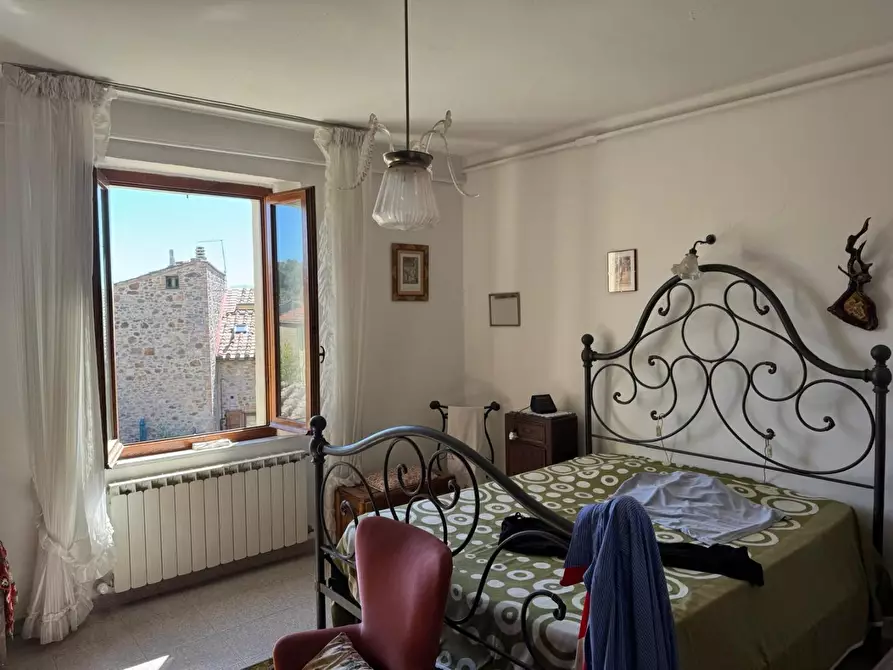 Immagine 14 di Casa indipendente in vendita  a Monticiano