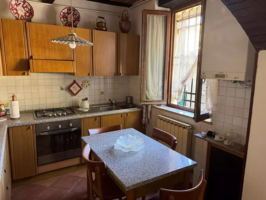 Immagine 6 di Casa indipendente in vendita  a Monticiano