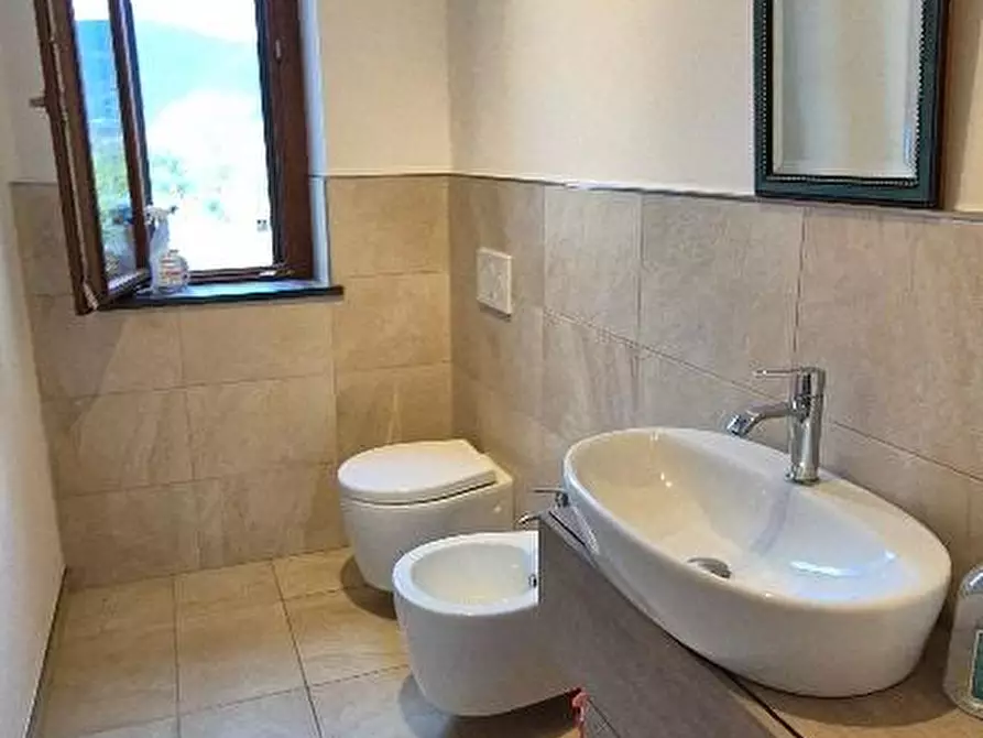 Immagine 22 di Terratetto in vendita  a San Giuliano Terme