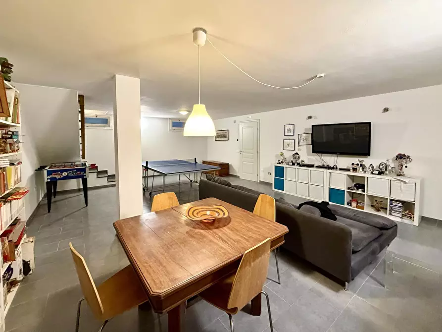 Immagine 25 di Casa bifamiliare in vendita  a Lucca