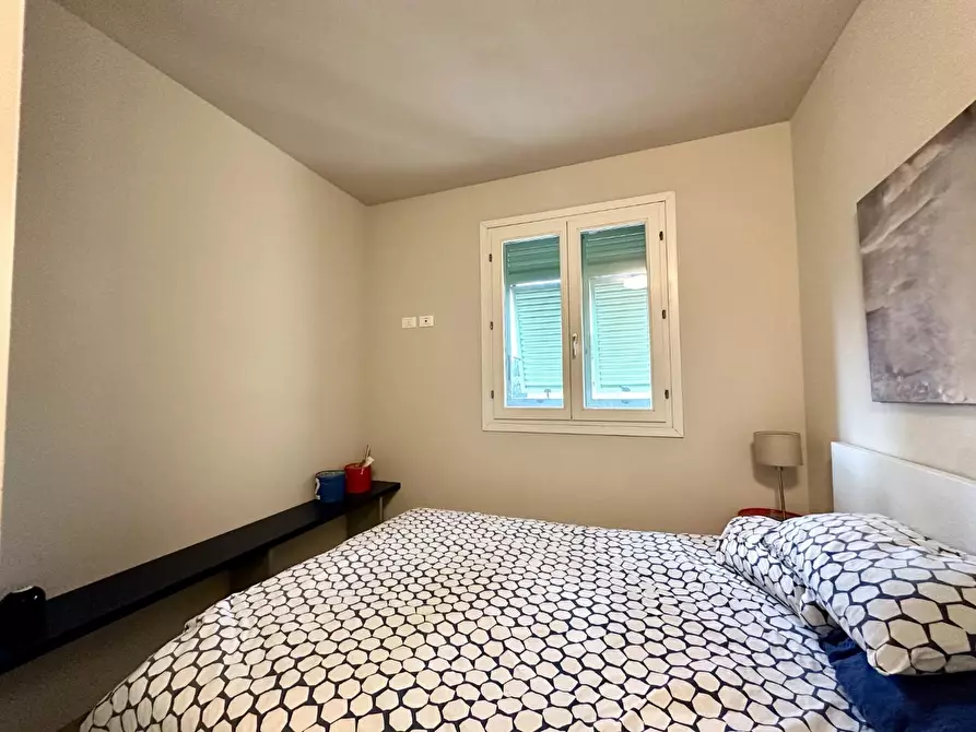 Immagine 30 di Casa bifamiliare in vendita  a Lucca