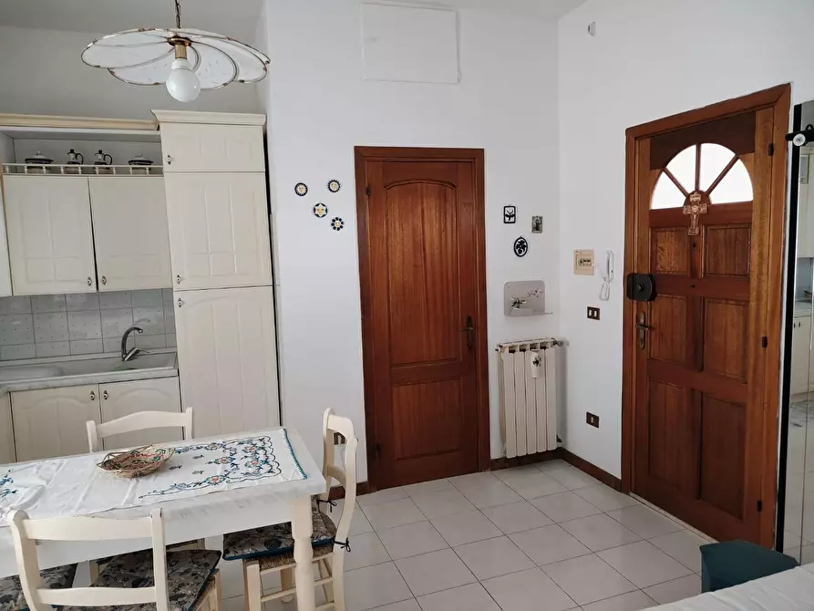 Immagine 3 di Appartamento in affitto  a Livorno